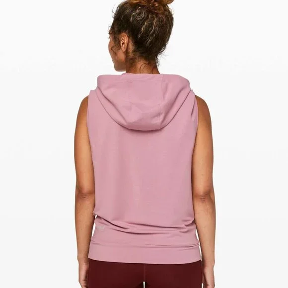 Lululemon Woman's Size 10 Stronger as One Sleeveless Hoodie Vintage Mauve - Picture 12 of 13